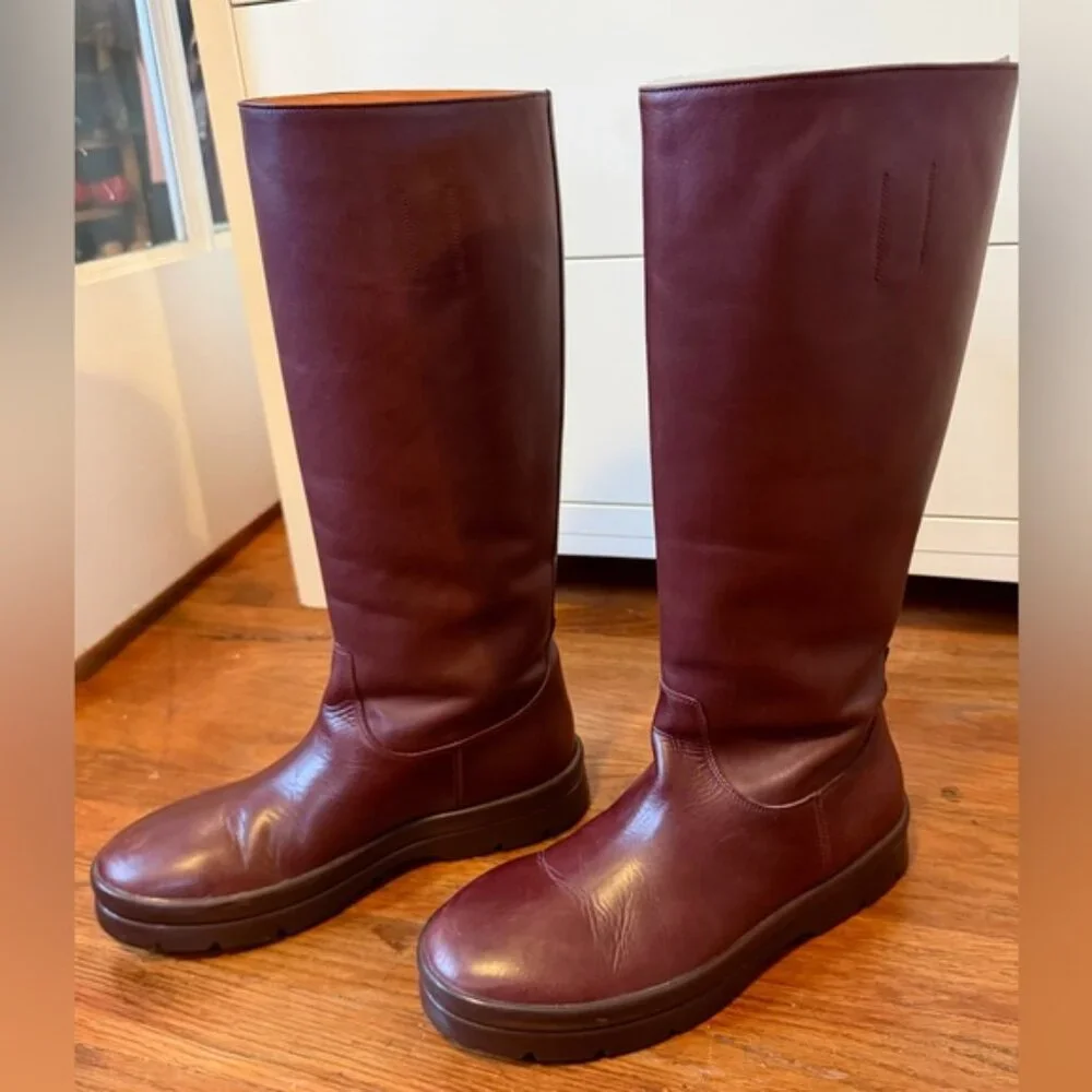 The Row Billie boot